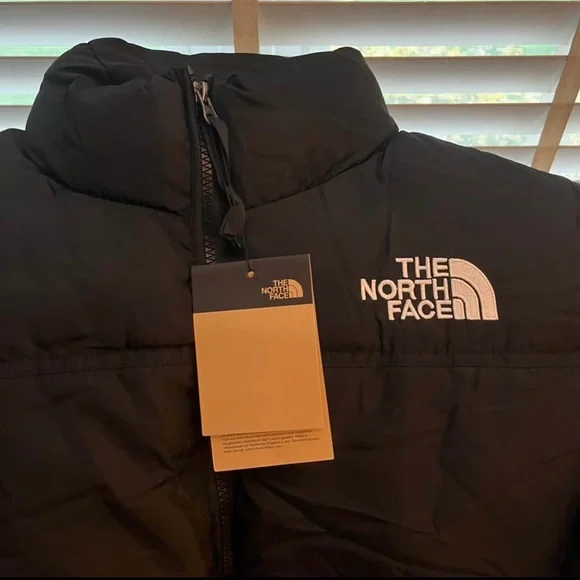 The North Face Black Insulated Jacket - Picture 1 of 5